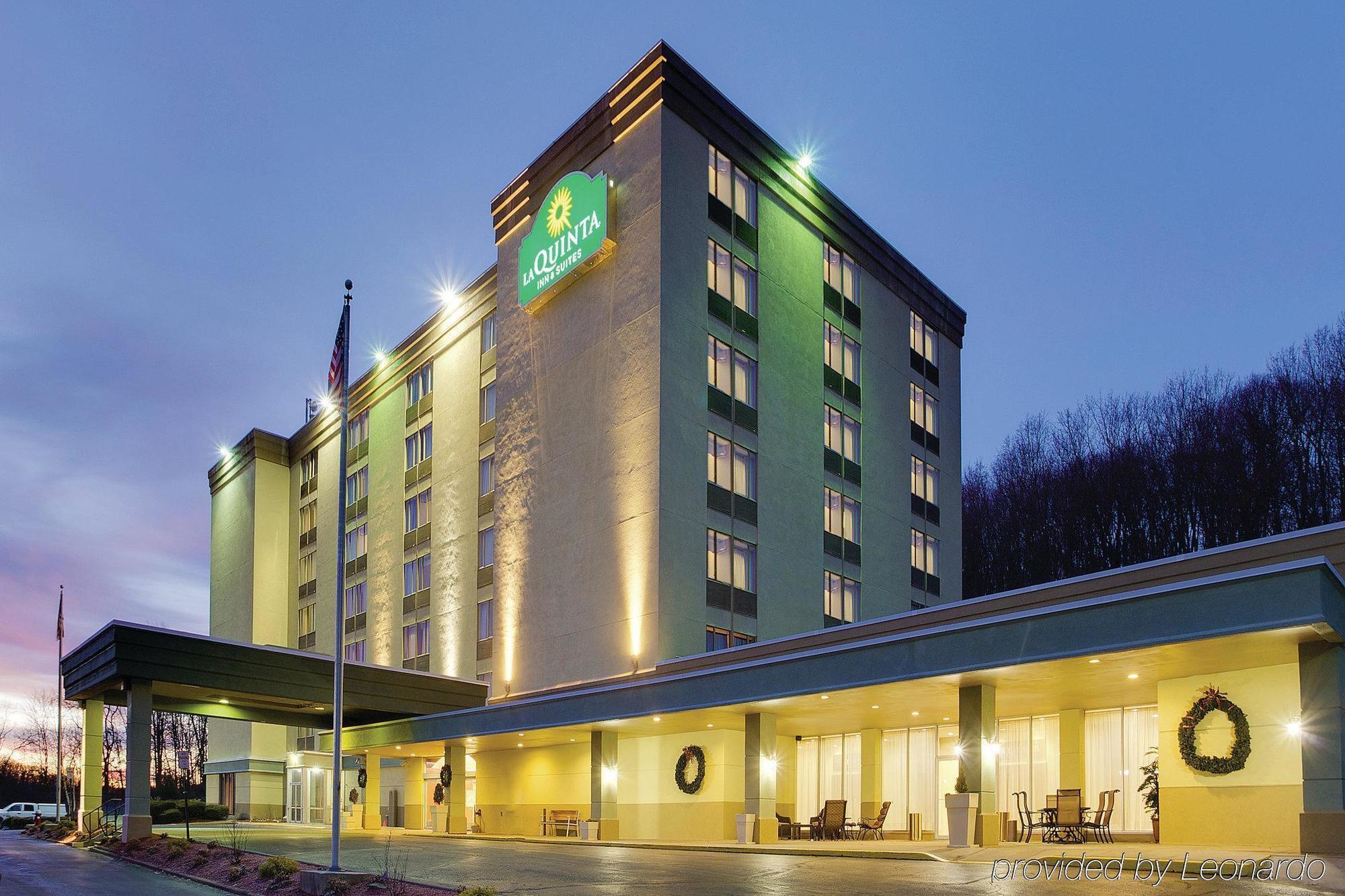 La Quinta Inn & Suites Pittsburgh North McCandless Township Dış mekan fotoğraf