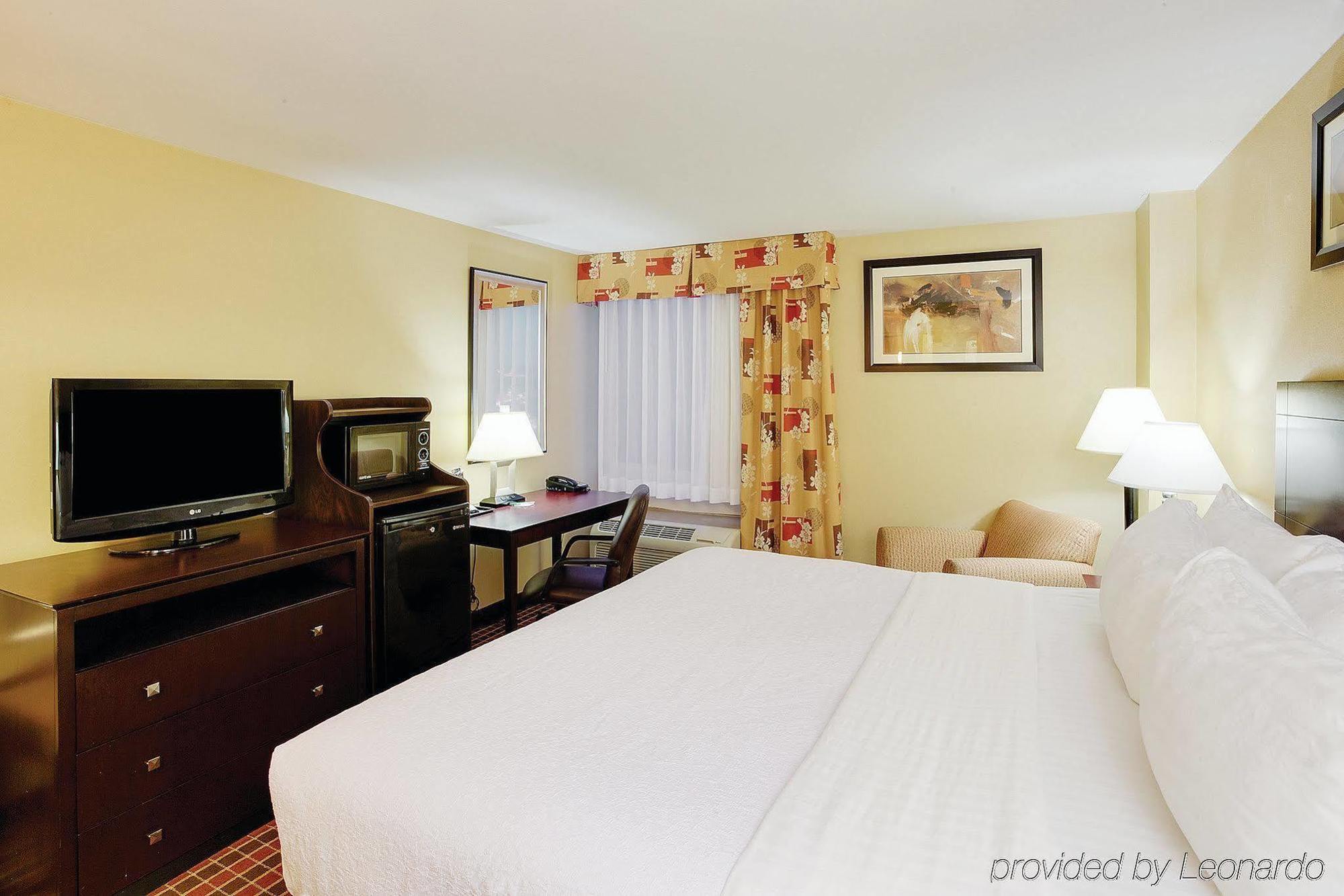 La Quinta Inn & Suites Pittsburgh North McCandless Township Dış mekan fotoğraf
